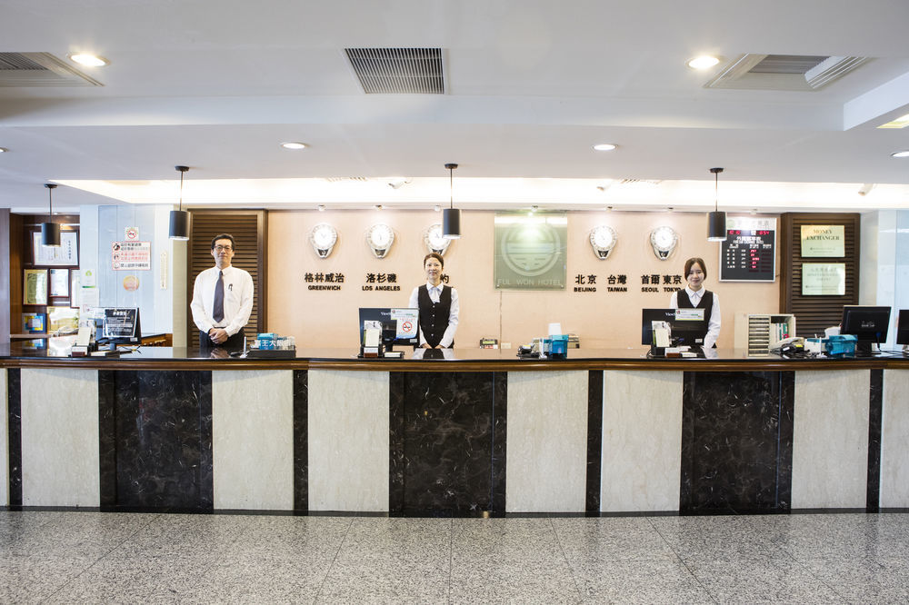 Ful Won Hotel Taichung Dış mekan fotoğraf