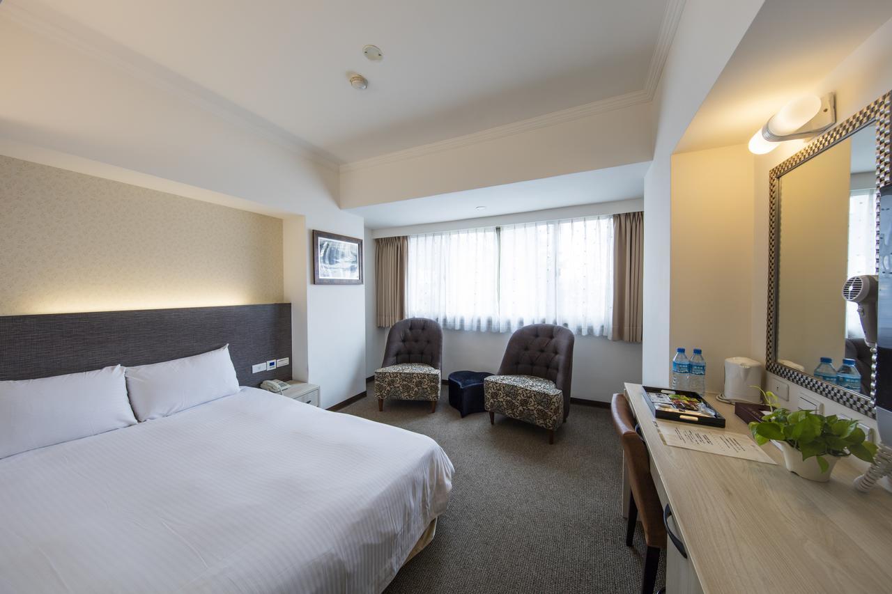 Ful Won Hotel Taichung Dış mekan fotoğraf